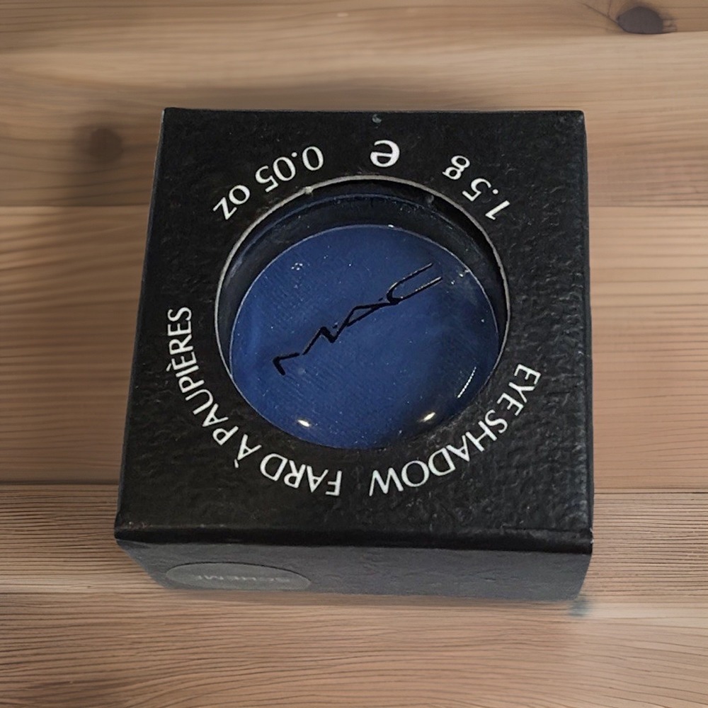 Vintage MAC Scheme Velvet Eyeshadow Blue Discontinued 1.5g Made Canada